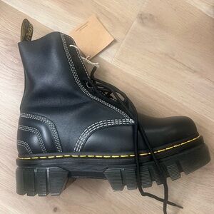 Black Leather Platform Boots - Never Worn Doc Martens